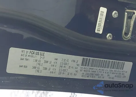 2019 Jeep Compass Trailhawk 4X4 из США, поврежденный, VIN 3C4NJDDB8KT748054